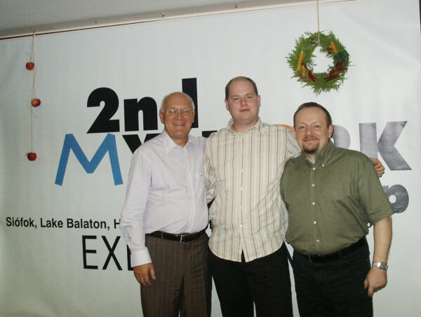 MYLNORK - Most Young Leaders NetwORK in Siofok, Hungary - Robert J. Wierzbicki with Mieczyslaw Muraszkiewicz and Christian Abicht, winner of the SLMIMA 2005