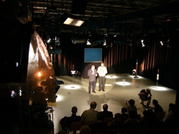 “Seeds” — a multimedia event with Romanian sculptor Liviu Mocan, Mittweida 2004